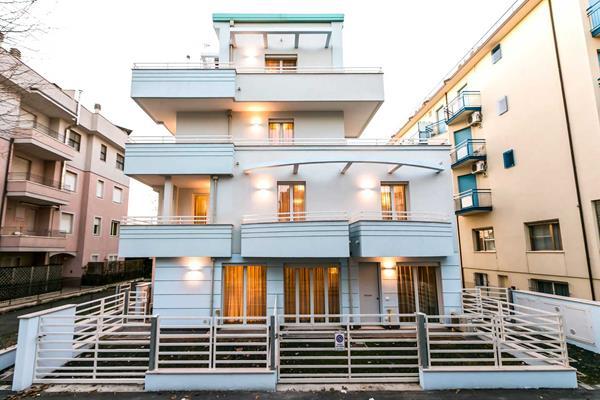 Апарт готель Residenza Riva Azzurra Ріміні Екстер'єр фото